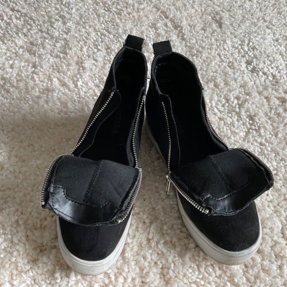 Black Soda platform booties - Picture 5 of 8